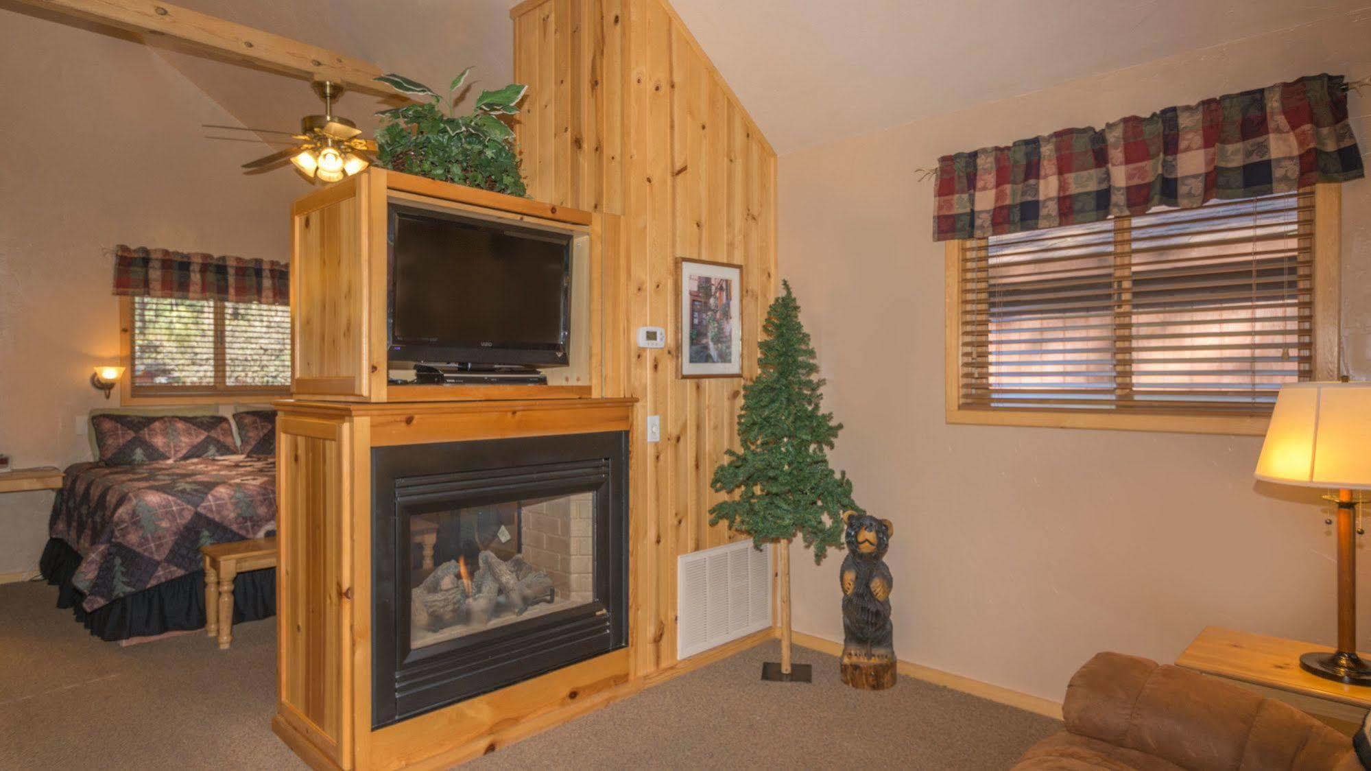 Shadow Mountain Lodge And Cabins Ruidoso Luaran gambar
